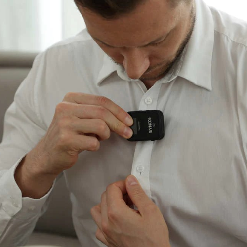 Micrófono Inalámbrico, Micrófono con estuche de carga.